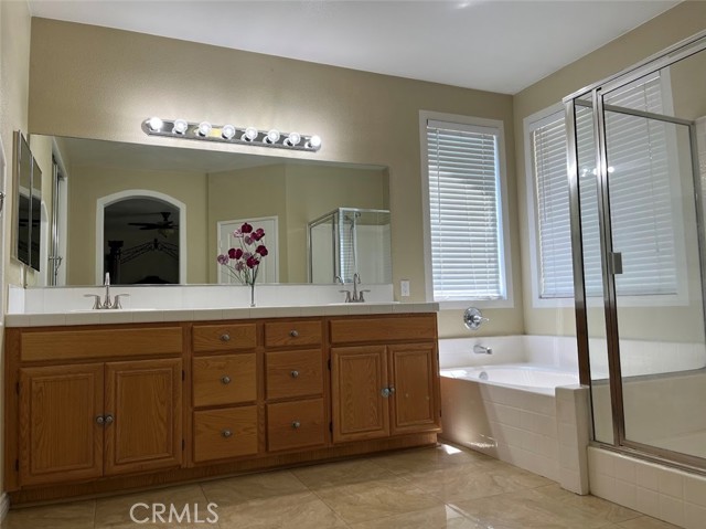 10072 Berkshire Drive, Jurupa Valley CA: https://media.crmls.org/medias/ffcd7181-99ad-40d9-983b-7ab974608b1b.jpg