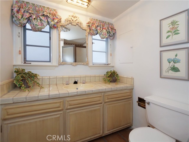 1 Via La Cima, Rancho Palos Verdes, California 90275, 2 Bedrooms Bedrooms, ,1 BathroomBathrooms,Residential,Sold,Via La Cima,PV21253168