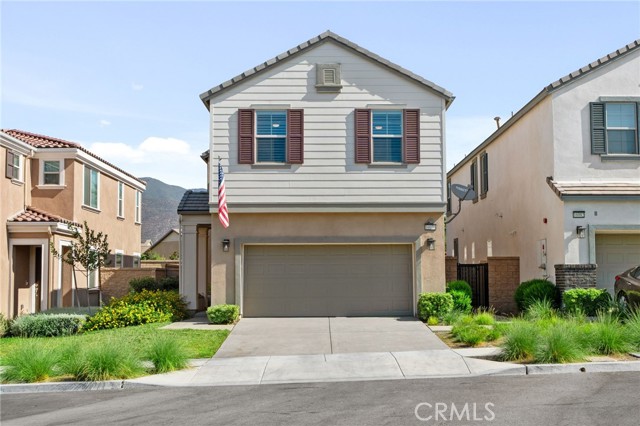 16076 Pesaro Lane, Fontana CA: https://media.crmls.org/medias/ffcdd291-96b5-4937-ad94-378d532d73b8.jpg