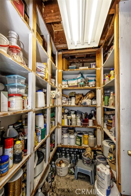 Detail Gallery Image 16 of 67 For 45985 Cottonwood Rd, Newberry Springs,  CA 92365 - 4 Beds | 5/1 Baths