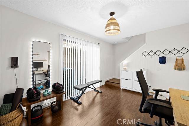 Detail Gallery Image 13 of 27 For 1465 W 179th St #1,  Gardena,  CA 90248 - 2 Beds | 2/1 Baths