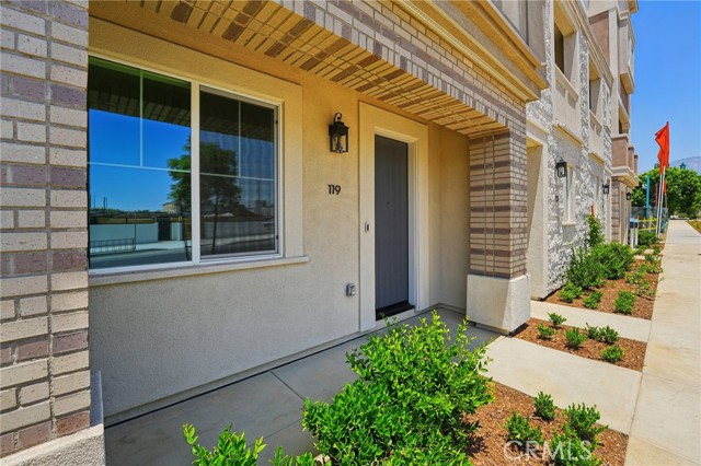 Detail Gallery Image 5 of 37 For 119 N First Ave, Upland,  CA 91786 - 3 Beds | 3/1 Baths