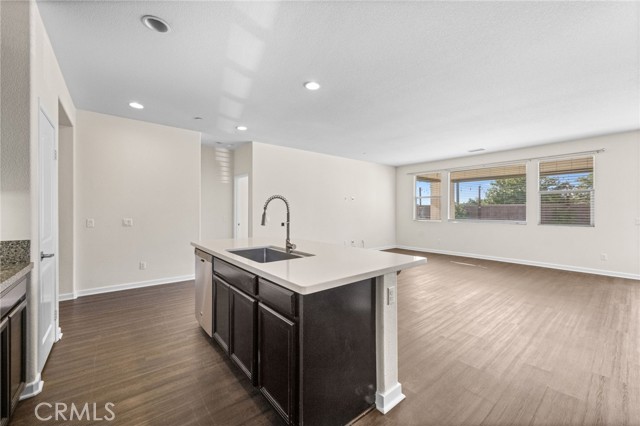 Detail Gallery Image 13 of 52 For 29192 Jacaranda, Lake Elsinore,  CA 92530 - 3 Beds | 2 Baths