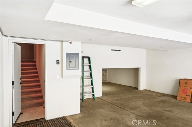 Detail Gallery Image 32 of 48 For 4437 Owens St #104,  Corona,  CA 92883 - 2 Beds | 2/1 Baths