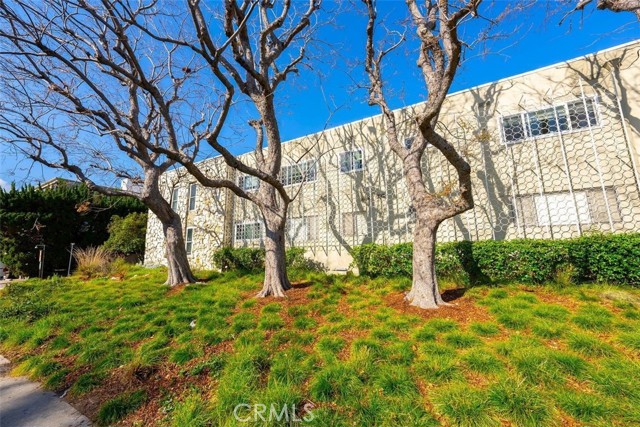 Detail Gallery Image 8 of 26 For 4353 Colfax Ave #33,  Studio City,  CA 91604 - 2 Beds | 1 Baths