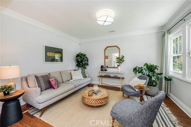 21219 Dumetz Road, Woodland Hills, CA, 91364 21219 Dumetz Road, Woodland Hills, CA, 91364