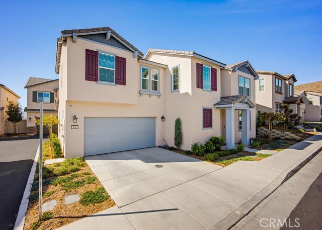 Detail Gallery Image 3 of 41 For 950 Helena Ridge, Lake Elsinore,  CA 92530 - 3 Beds | 2 Baths