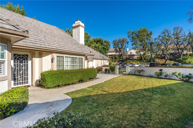 Detail Gallery Image 4 of 40 For 2193 Lorraine, Upland,  CA 91784 - 3 Beds | 2 Baths