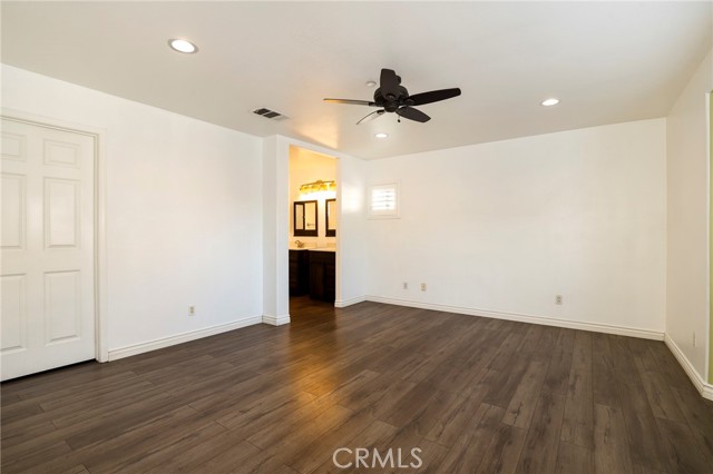 Detail Gallery Image 21 of 35 For 13775 Glenoaks Bld #15,  Sylmar,  CA 91342 - 3 Beds | 2/1 Baths