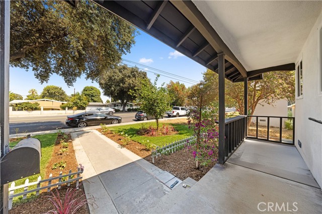 619 S Brookhurst Road, Fullerton CA: https://media.crmls.org/medias/ffd4229e-e00a-4cad-b496-7799562577a8.jpg