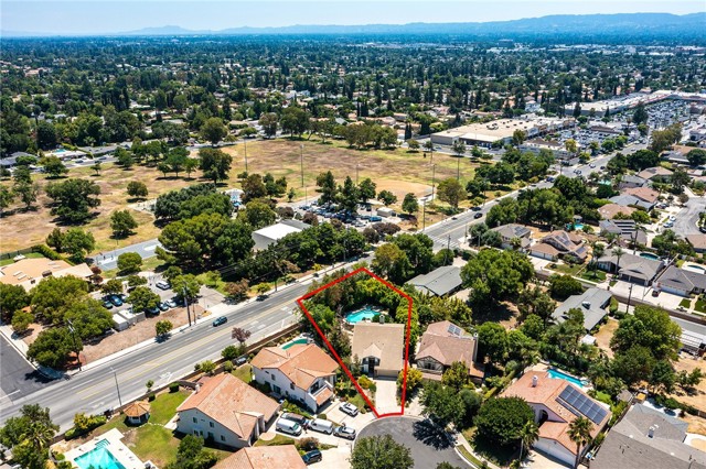 20516 Germain Street, Chatsworth CA: https://media.crmls.org/medias/ffd4b95a-678b-4466-abdf-2a687492c269.jpg