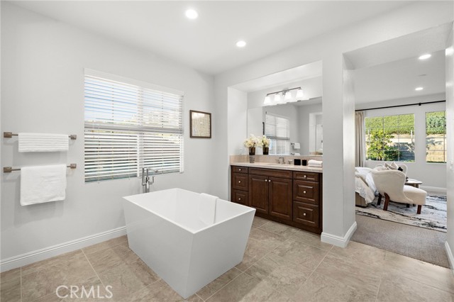 Detail Gallery Image 23 of 37 For 1621 Sunset View, Lake Forest,  CA 92679 - 4 Beds | 4/1 Baths