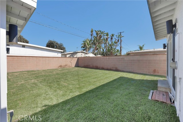 Image 24 of 27 For 2430 Marber  