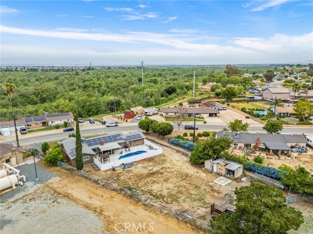 Detail Gallery Image 57 of 74 For 3998 Bluff, Norco,  CA 92860 - 4 Beds | 2/1 Baths