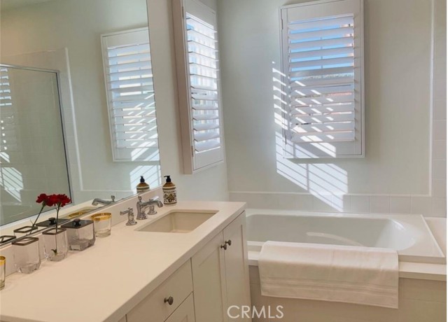 111 Omar, Irvine CA: https://media.crmls.org/medias/ffd767b6-7ee4-49ed-b32e-5ec614b74eed.jpg