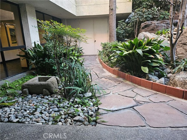 Detail Gallery Image 24 of 24 For 222 S Central, Los Angeles,  CA 90012 - 2 Beds | 2 Baths