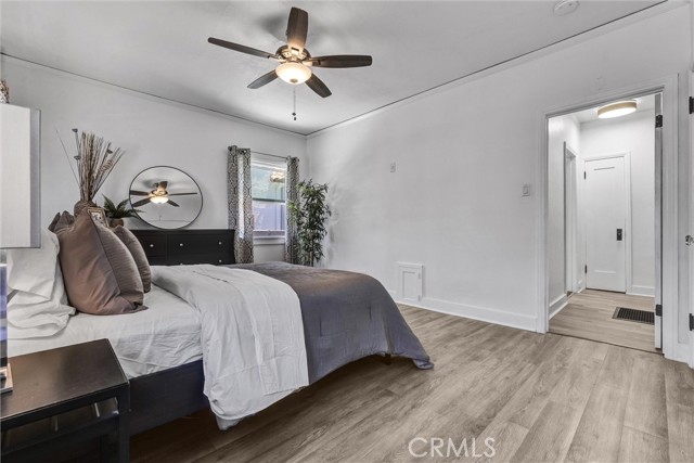 2850 S Norton Ave, Los Angeles CA: https://media.crmls.org/medias/ffd841ba-f039-4caf-809a-2073eb9fefb9.jpg