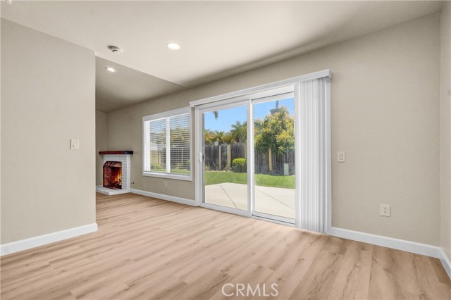 17232 Golden View Lane, Huntington Beach CA: https://media.crmls.org/medias/ffd8afea-a5ad-4fed-81a8-3fc7526d69c3.jpg