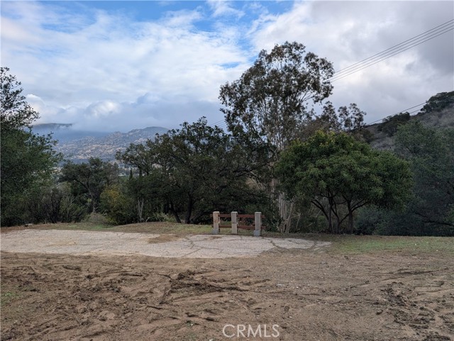 Detail Gallery Image 10 of 17 For 1087 Loma Ln, Simi Valley,  CA 93063 - – Beds | – Baths