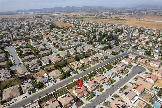 28341 Heather Green Way, Menifee CA: https://media.crmls.org/medias/ffda2b89-520b-42ab-9665-e7bc1dc6b850.jpg