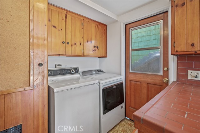 429 1st Street, Manhattan Beach, California 90266, 5 Bedrooms Bedrooms, ,1 BathroomBathrooms,Residential,Sold,1st,PV24022554