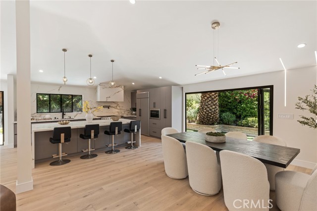 Detail Gallery Image 25 of 42 For 22850 Margarita Dr, Woodland Hills,  CA 91364 - 3 Beds | 3/1 Baths