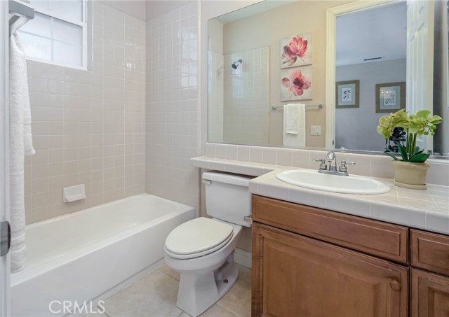 17265 BLUE SPRUCE Lane, Yorba Linda CA: https://media.crmls.org/medias/ffda43f9-e73b-4245-89b9-919c86e3f7d9.jpg