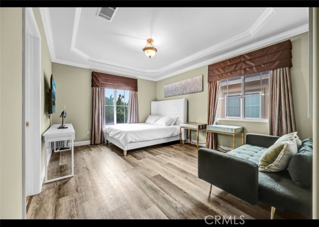 Detail Gallery Image 15 of 28 For 5517 Welland Ave Unit E,  Temple City,  CA 91780 - 3 Beds | 3 Baths