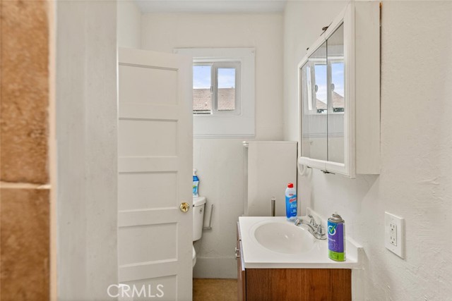 Detail Gallery Image 12 of 21 For 2718 El Noble Ave, Oroville,  CA 95966 - 3 Beds | 2 Baths