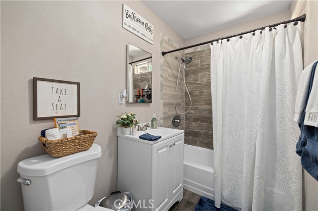 Detail Gallery Image 16 of 23 For 37328 50th St, Palmdale,  CA 93552 - 4 Beds | 2 Baths