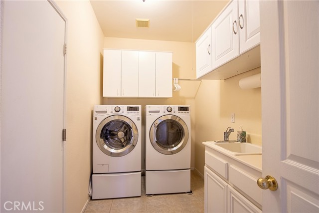 39312 Beringer Drive, Murrieta CA: https://media.crmls.org/medias/ffdbe913-a28c-4052-8c53-b3c4356ed74f.jpg