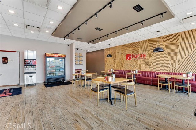  Commercial for Sale in Van Nuys, California