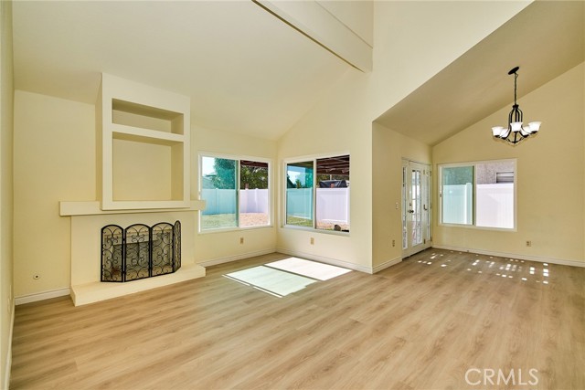Detail Gallery Image 16 of 50 For 13855 Calada Dr, Moreno Valley,  CA 92553 - 4 Beds | 2 Baths