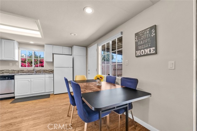 Detail Gallery Image 8 of 30 For 9562 Canton Ave, Anaheim,  CA 92804 - 4 Beds | 2 Baths