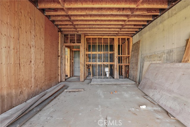 Detail Gallery Image 23 of 29 For 2453 Creston Way, Los Angeles,  CA 90068 - 5 Beds | 3/1 Baths