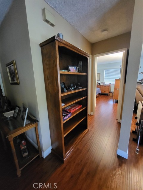 Detail Gallery Image 2 of 16 For 2391 via Mariposa 1e,  Laguna Woods,  CA 92637 - 2 Beds | 2 Baths