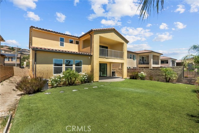19162 Lauren Lane, Saugus CA: https://media.crmls.org/medias/ffdfa89b-6387-4e78-a25b-a9be1cc99125.jpg