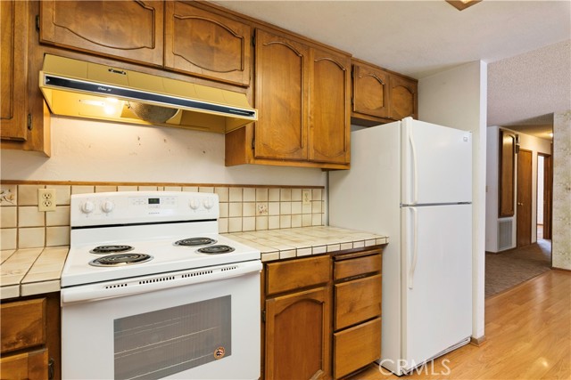 Detail Gallery Image 11 of 36 For 977 Sixth St, Lakeport,  CA 95453 - 2 Beds | 2 Baths
