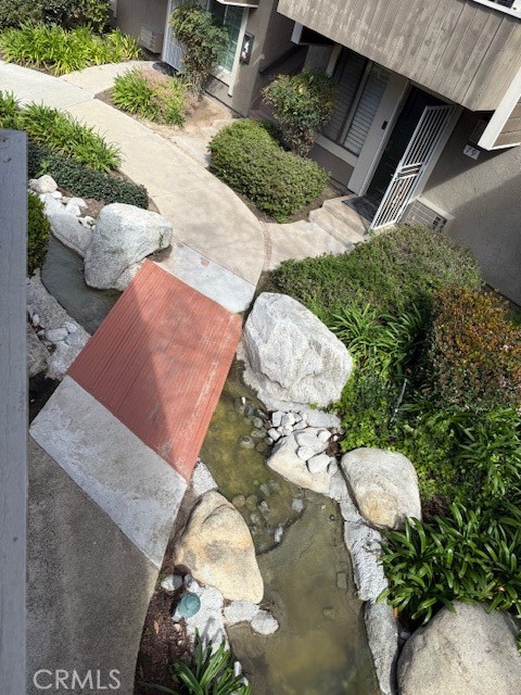 Image 5 of 8 For 146 Streamwood