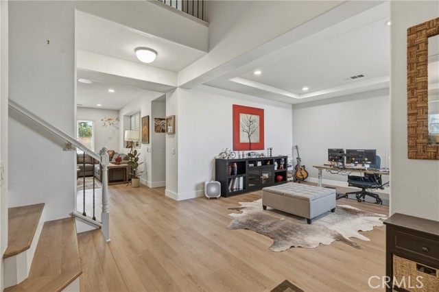 Detail Gallery Image 4 of 67 For 12343 Black Horse, Corona,  CA 91752 - 3 Beds | 3 Baths