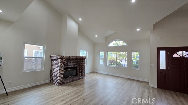 326 N Beachwood Drive, Los Angeles, California 90004, 4 Bedrooms Bedrooms, ,3 BathroomsBathrooms,Residential,For Sale,326 N Beachwood Drive,CRCV24248463