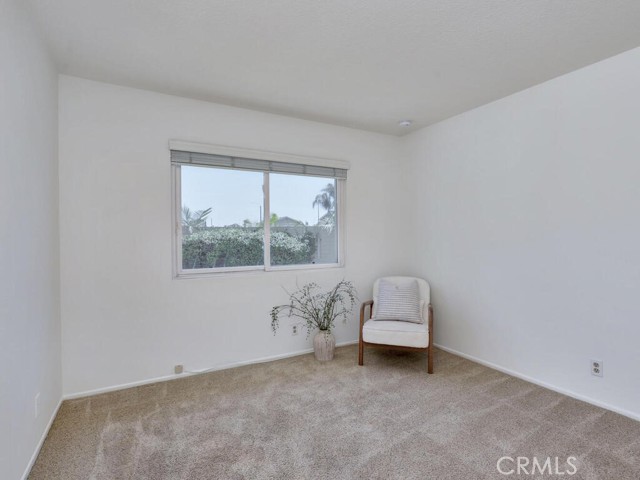 Detail Gallery Image 24 of 54 For 18022 Dellglen Cir, Huntington Beach,  CA 92647 - 4 Beds | 3 Baths