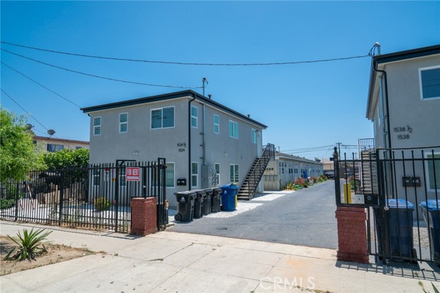 1536 W 226th Street, Torrance CA: https://media.crmls.org/medias/ffe461d6-1830-4a40-a8a3-407539683dda.jpg