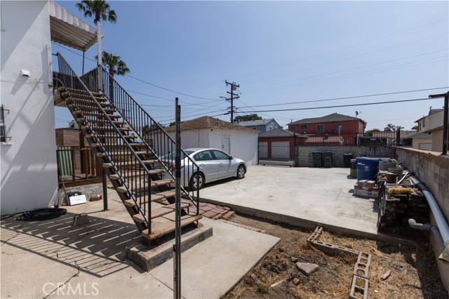 10314 S Wilton Place, Los Angeles CA: https://media.crmls.org/medias/ffe47f9f-706d-4a90-a17a-2c435af2e90a.jpg