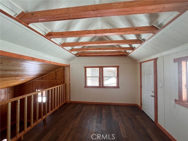 Detail Gallery Image 11 of 28 For 875 Virginia Ct, Lake Arrowhead,  CA 92352 - 1 Beds | 1 Baths