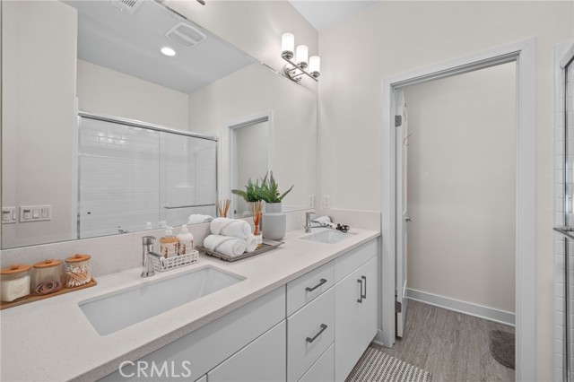 9040 Garvey Avenue, Rosemead CA: https://media.crmls.org/medias/ffe4d714-f243-4bea-89f7-d3c212dbf34a.jpg