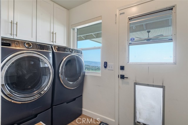 13288 Oak Crest Drive, Yucaipa CA: https://media.crmls.org/medias/ffe57deb-0549-490a-aad2-f519f7a7834a.jpg