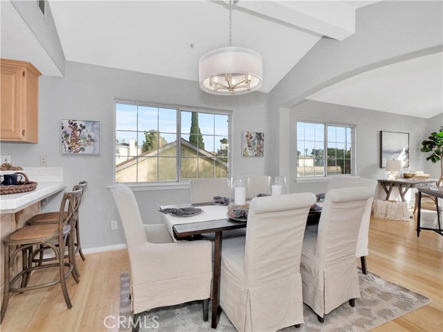 2705 Gates Avenue, Redondo Beach, California 90278, 3 Bedrooms Bedrooms, ,2 BathroomsBathrooms,Residential,Sold,Gates,SB21245963