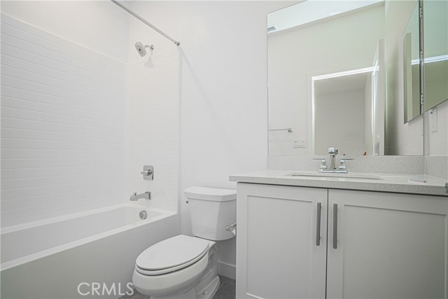 Detail Gallery Image 21 of 33 For 2317 W Broadway #44,  Anaheim,  CA 92804 - 3 Beds | 3/1 Baths