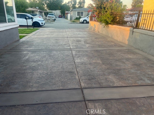 16843 Fontlee Lane, Fontana CA: https://media.crmls.org/medias/ffe7c1b5-4ef3-45a4-85c0-fda9e20edbbc.jpg
